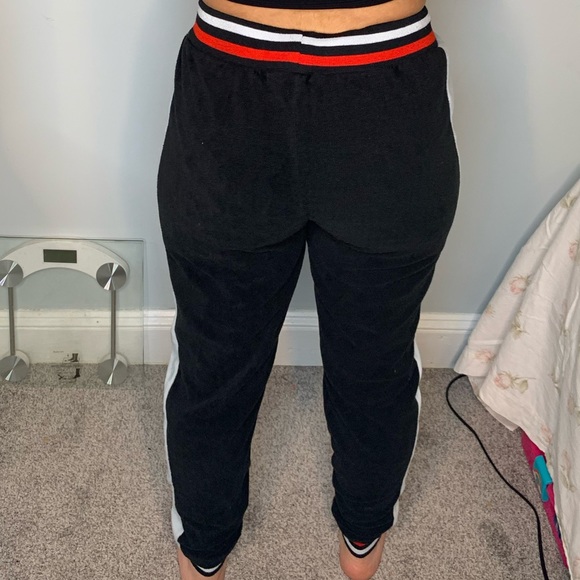 Flawless Joggers ✨ - Picture 3 of 4